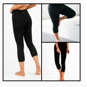 Zyia Active Light n Tight Hi Rise Crop 17" Legging